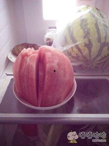 吃瓜老太图片搞笑,欢乐瞬间引网友爆笑