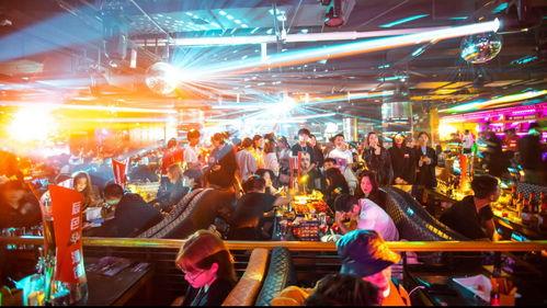 南宁辰色酒吧吃瓜,揭秘网红酒吧的吃瓜现场